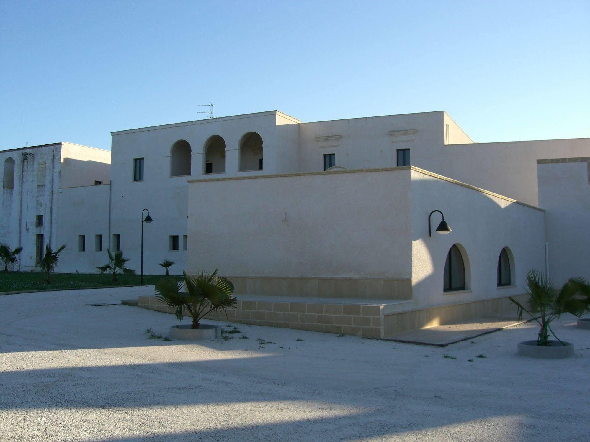 Laurito Resort & Spa Oria  Exterior foto
